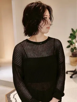 ショート パーマ (h)wim ウィムのヘアスタイル