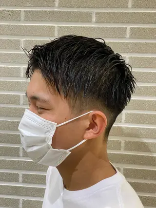 メンズ 赤本悠斗波巻きパーマ メンズパーマのヘアスタイル