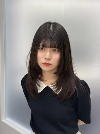 ミディアム ARMONY OMOTESANDO所属・本田秀幸 コテ巻き風パーマのヘアスタイル