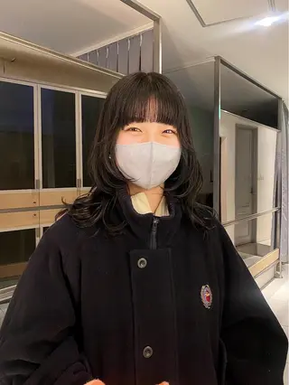 セミロング カラー パーマ 艶髪/ダークトーン 🩶丸山日向のヘアスタイル