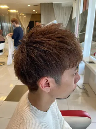 ショート 白髪ぼかし&ショート 💎YUMAのヘアスタイル