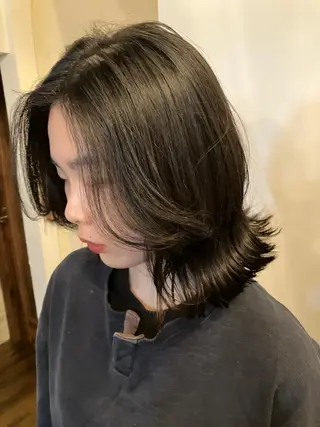 ミディアム loty hair design所属・SEIRA🤍 レイヤーカットのヘアスタイル