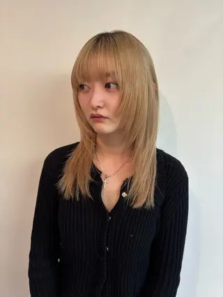 セミロング sakura🌸 レイヤー/韓国ヘアのヘアスタイル