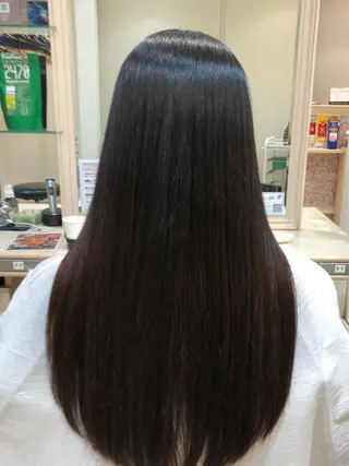 ロング カジサ ケイコのヘアスタイル