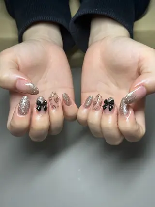 ネイル クレセントアイ MIUのネイルデザイン