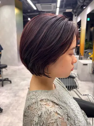 ショート 上田 エミのヘアスタイル