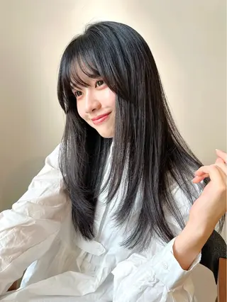 ロング カラー パーマ 🫧小顔×似合わせ× 透明感カラー🫧のヘアスタイル