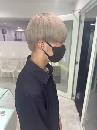 ショート カラー 🪞ハイトーン🪞 🤍waka🤍のヘアスタイル