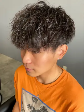 パーマ ✂︎GLITTER ✂︎東ヶ崎　湧✂︎のヘアスタイル