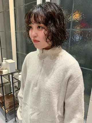 ショート ハイトーン/顔まわり レイヤー/YUKAのヘアスタイル