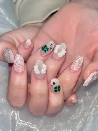 ネイル Dreamin'所属・Dreamin' NAOのネイルデザイン