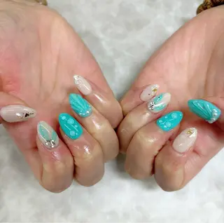 ネイル Nail & Eyelash　BEAUTY LINE所属・上原 千帆のネイルデザイン