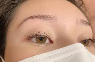 マツエク・マツパ la fith所属・rico_by ヘアとアイブロウのヘアスタイル