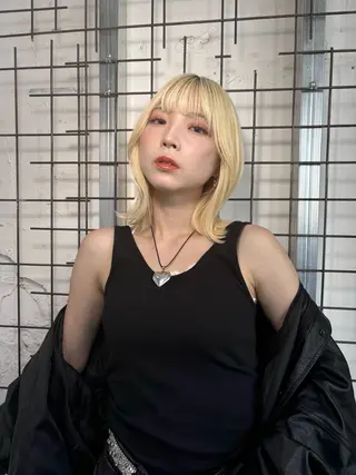 カラー AYANE 韓国ヘア /レイヤーカットのヘアスタイル