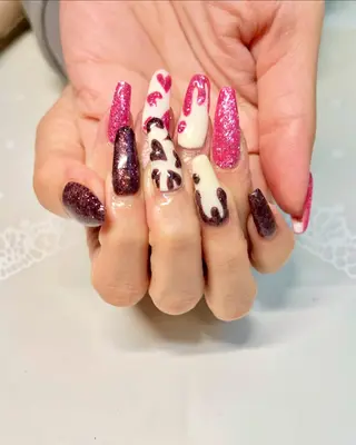 ネイル 新宿ネイルサロン ジェミディローサ所属・新宿ネイルサロン ジェミディローサのネイルデザイン