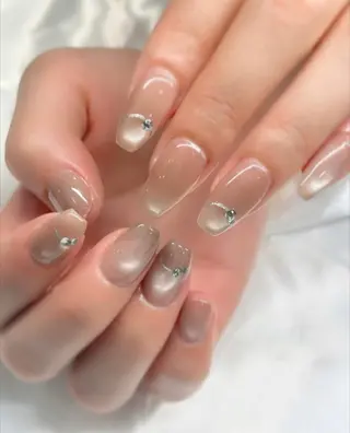 ネイル ゲン レイカのネイルデザイン