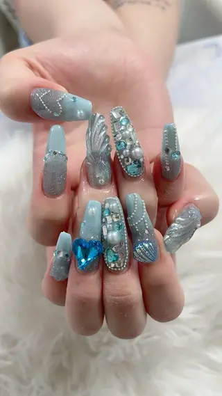 ネイル 菲菲ネイルサロン所属・FF フィフィネイルサロンのネイルデザイン