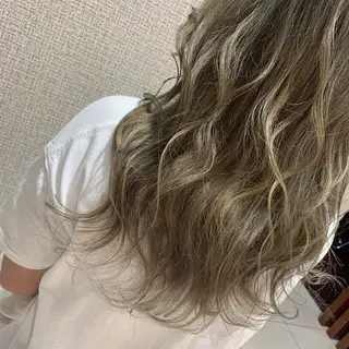 カラー 艶カラー ⭐️田中真緒のヘアスタイル