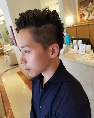 ショート メンズ EMANON名古屋所属・美谷添（ミヤゾエ） まどか大人ヘアサロンのヘアスタイル