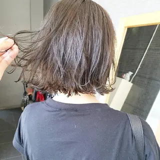 ミディアム カラー iplus✴ まつげ、眉毛、耳つぼのマツエク・マツパデザイン