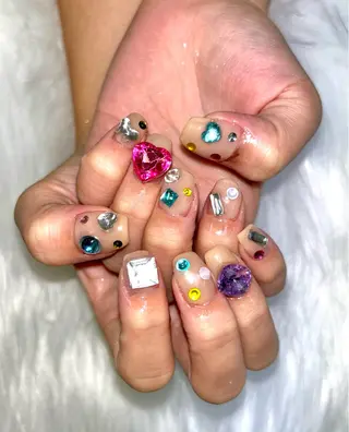 ネイル MADIA 横浜所属・池上 優希のネイルデザイン