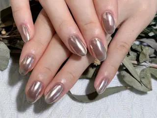 ネイル TOUTOU所属・TOUTOU. Yuriのネイルデザイン