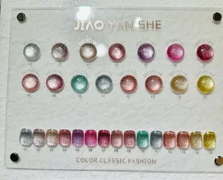 ネイル GlowNailsサロン_大須名古屋所属・Glow Nailsのネイルデザイン
