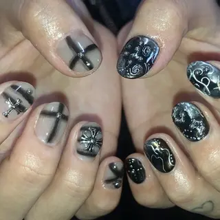 ネイル kana/モード ・グランジ⛓🎼のネイルデザイン