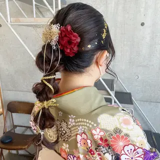 ロング モリモト サナのヘアスタイル