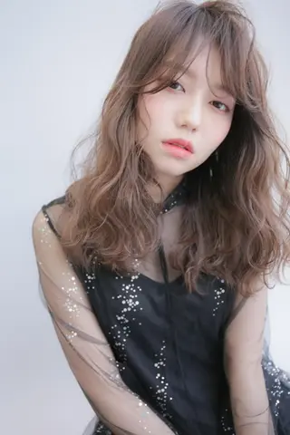 ロング カラー パーマ シェアサロン ルレイルのヘアスタイル