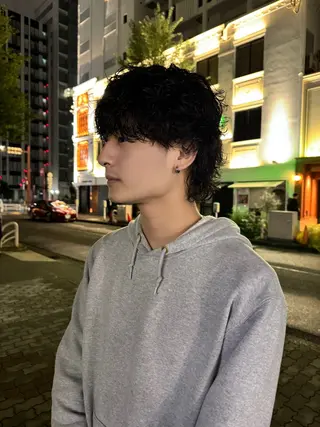 ショート パーマ 森田 鴻之介のヘアスタイル