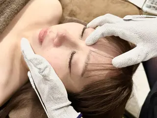 肩こり改善 筋膜リリースカッターのエステ・リラクイメージ