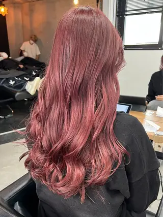 ロング カラー ヘアアレンジ 坂齋大地／レイヤー/ ミルクティーのヘアスタイル