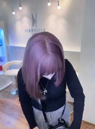 ショート カラー MARQUEE所属・Ayame / ハイトーンカラーのヘアスタイル