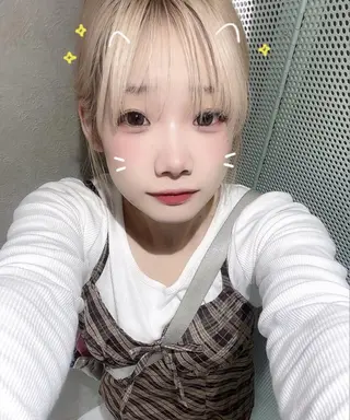 ミディアム 髪質改善サロン Aster 天神大名店 【アスター】所属・ワンホンヘア× ベージュ🤍ひな🤍のヘアスタイル