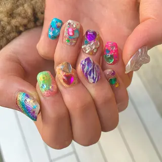 ネイル 鈴木 まゆのネイルデザイン