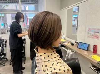 ショート カラー ヘアアレンジ 🍓艶髪/艶カラー ハイトーン/しんたにのヘアスタイル