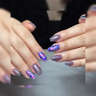 ネイル AngelChris ビューティーサロンのマツエク・マツパデザイン