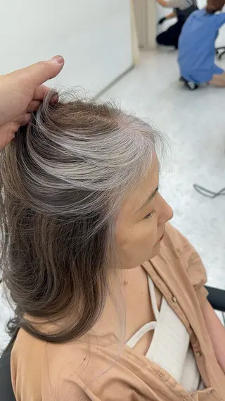 ロング カラー ヘアアレンジ 久米 治仁のヘアスタイル
