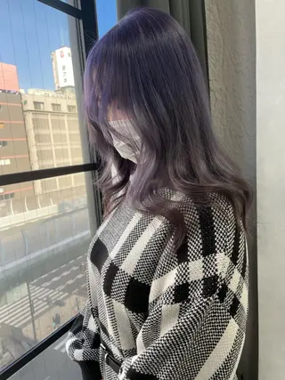 ミディアム カラー ✨ブリーチ特化✨ 💚Acchon💚のヘアスタイル