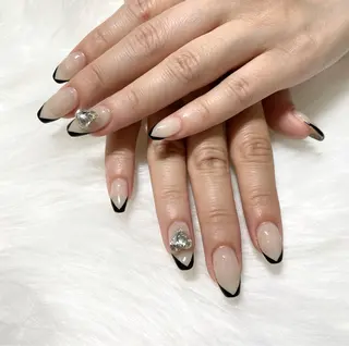 ネイル Neige所属・Neige 𓂃 aiのネイルデザイン