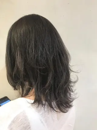 ミディアム カラー Neolive Cava 相模大野店所属・sola: neoliveのヘアスタイル