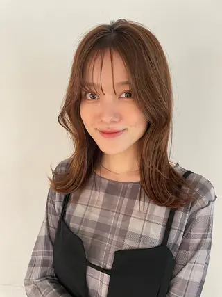 ミディアム カラー ユウナ🎀レイヤー/ 暖色カラーのヘアスタイル