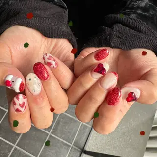 ミディアム 小川 柚香のネイルデザイン