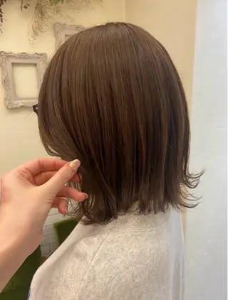 カラー 大下 みくのヘアスタイル