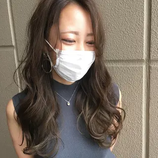 ロング 平 一裕のヘアスタイル