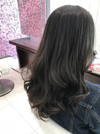 カラー HAIR&MAKE AXIS所属・土屋 貴章のヘアスタイル