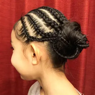 ヘアアレンジ キッズ mmagicca. 【 まじか. 】のネイルデザイン