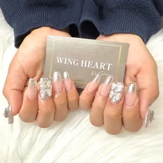 ネイル I. AYUMIのネイルデザイン