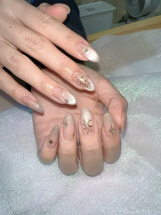 ネイル Hey🌈NAIL 長さ出し専門店のネイルデザイン